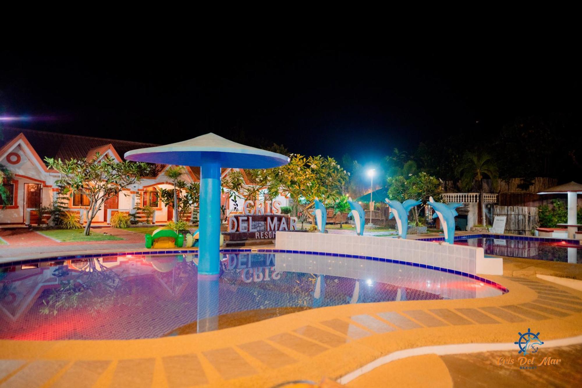 Cris Del Mar Resort Bolinao Exteriör bild