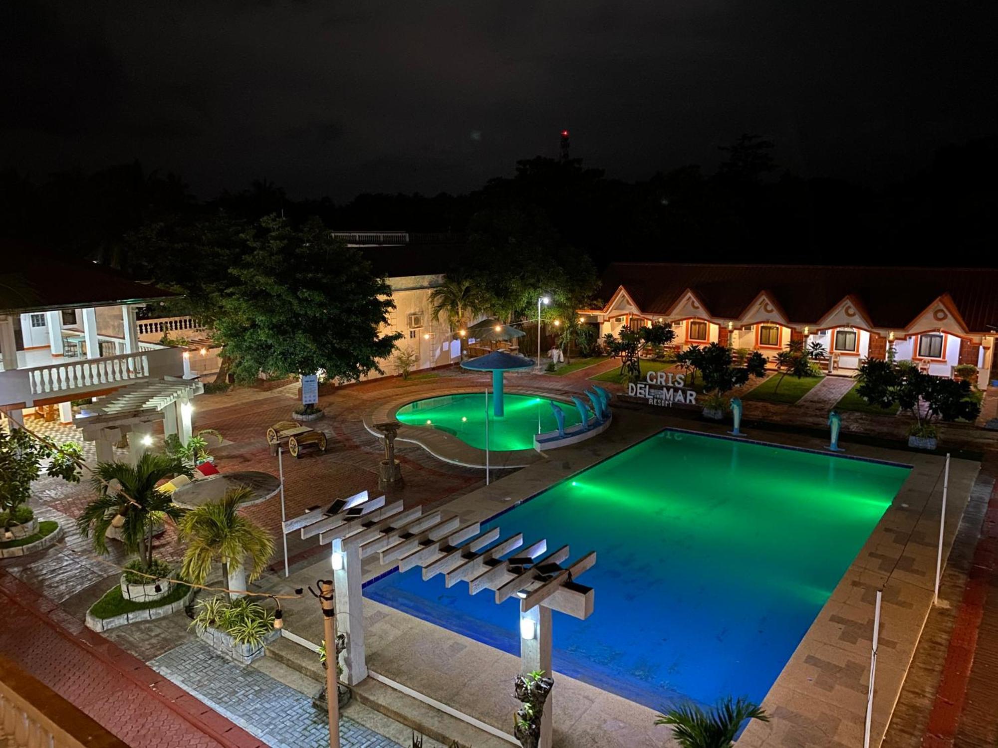 Cris Del Mar Resort Bolinao Exteriör bild