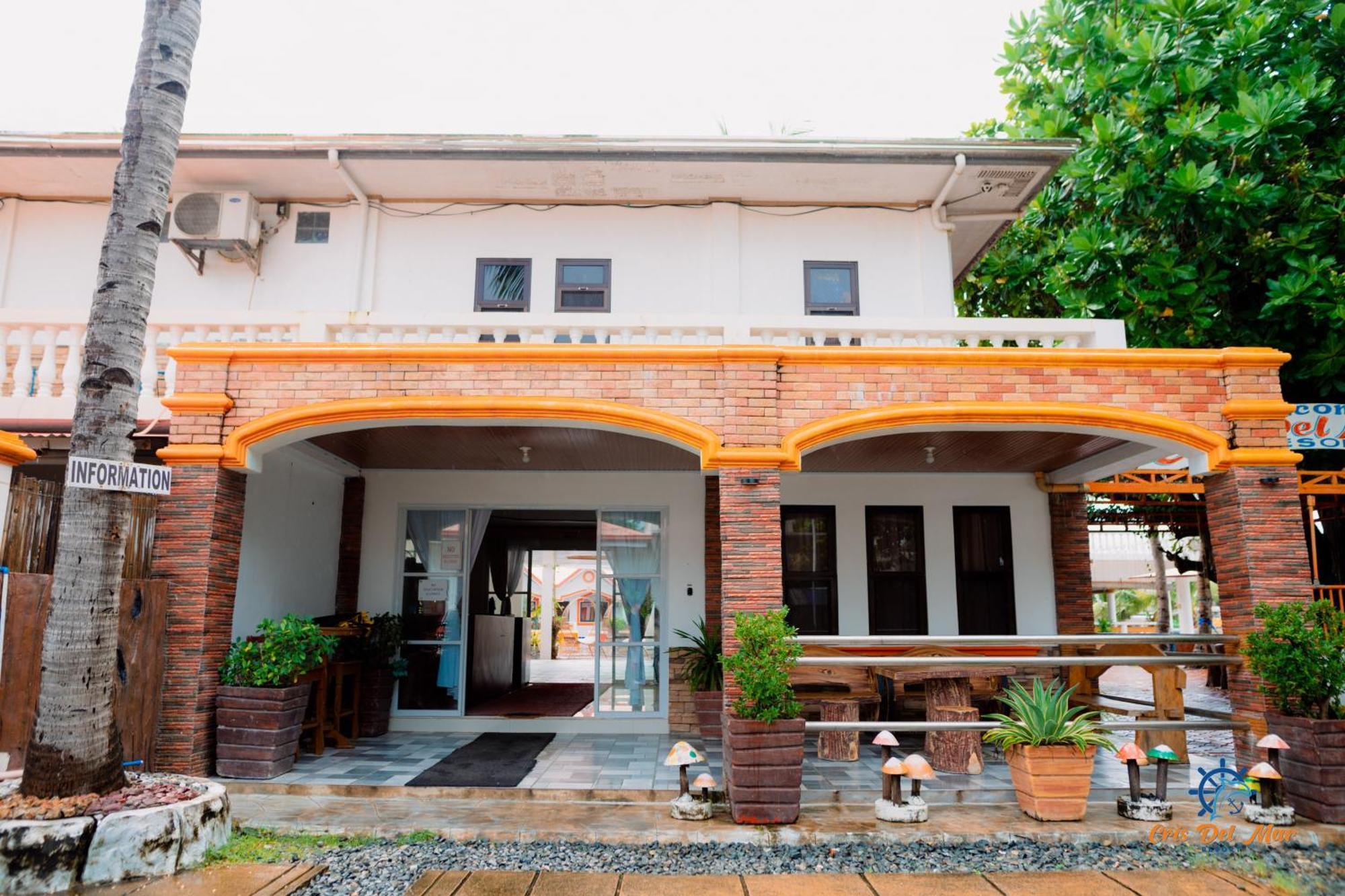 Cris Del Mar Resort Bolinao Exteriör bild
